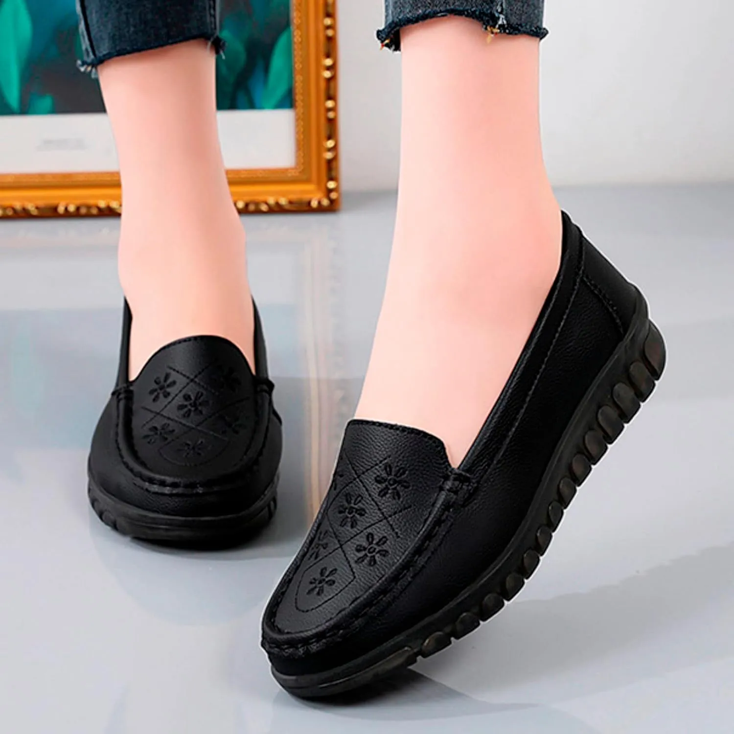 Barefoot Shoes Women Slip On Sneakers Women Mens Loafers Dress Shoes Closed Toe Indoor and Outdoor Christmas Running Shoes Women Wide Toe Box Trendy Casual