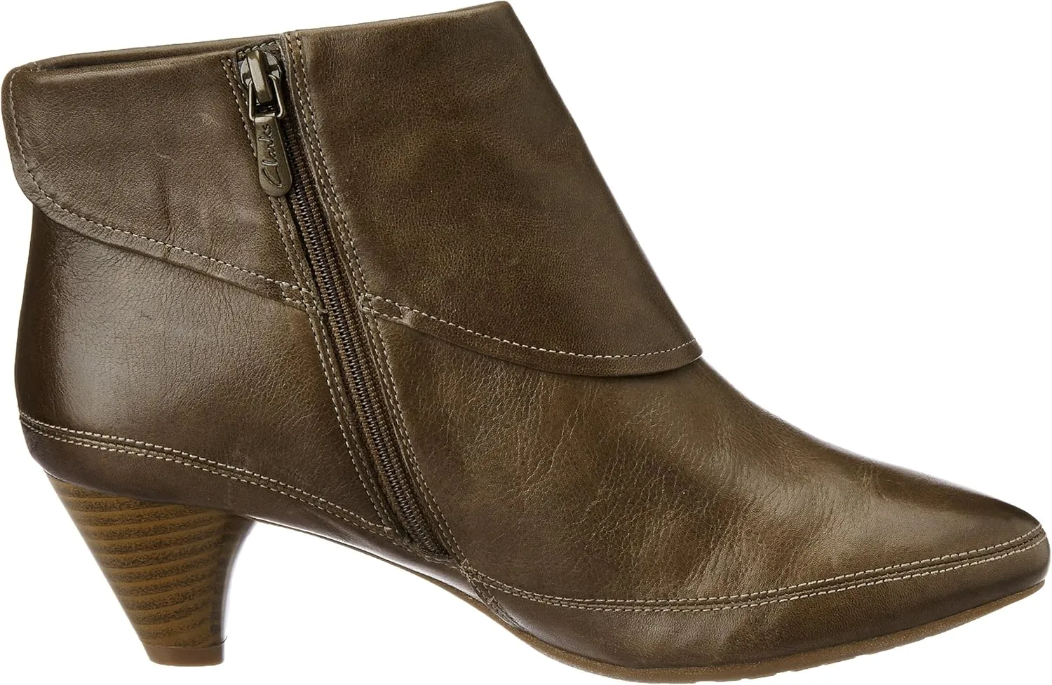 Clarks Women's Chelsea Boots