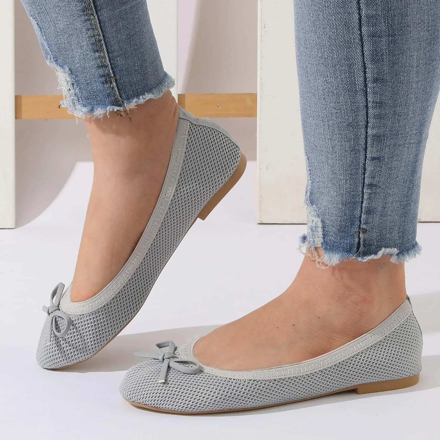 Comfortable & Light-Weight Flat Women Shoes Fashionable Flat Sole Single Shoes Fly Woven Thickened Soft Sole