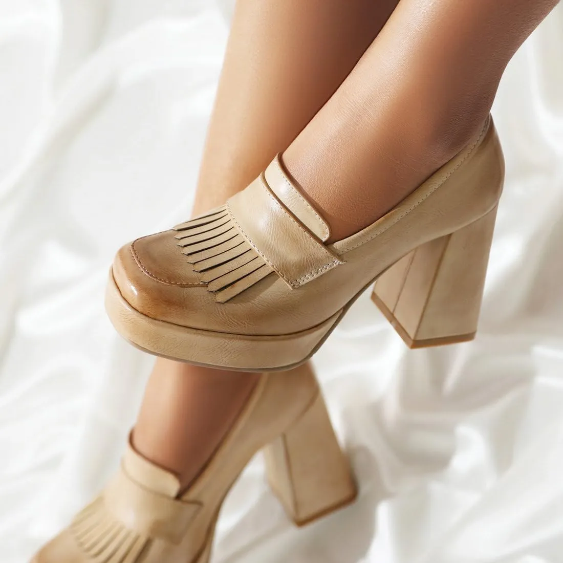 DINTAHA Tassel Chunky Platform Loafers for Women Square Toe Block High Heel Pumps
