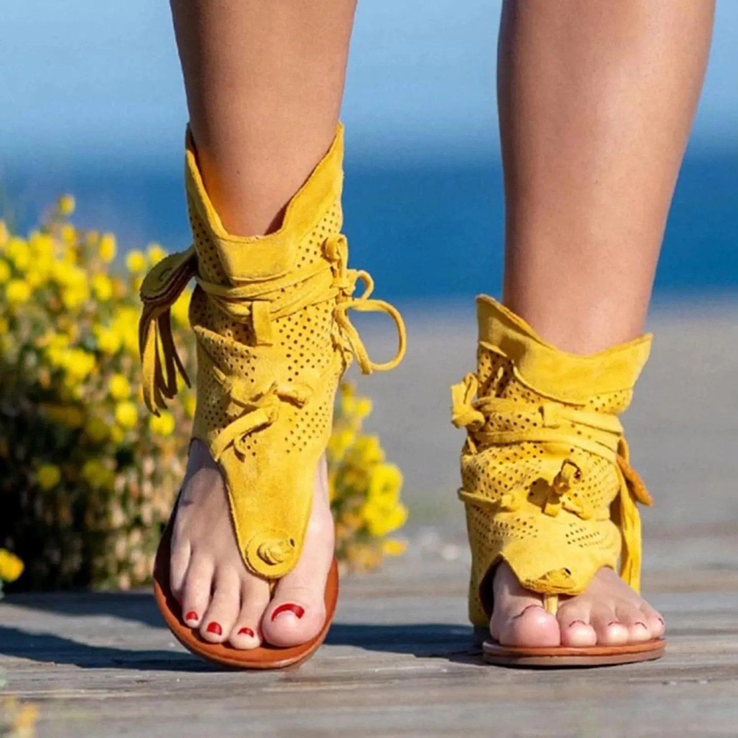 Eduavar Sandals Women Comfortable, Orthopedic Sandals for Women Bohemian Gladiator Fringe Flat Clip Toe Ankle Boots