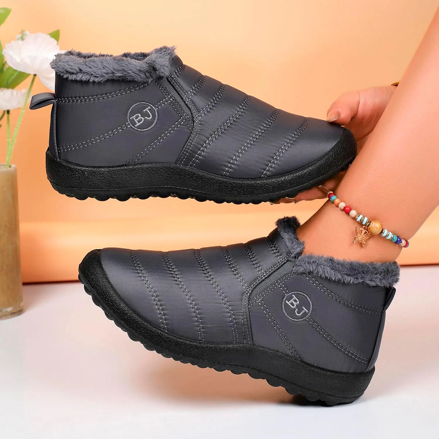 Fur Lined Ankle Boots Women Winter Warm Fleece Shoes Comfort Flat Booties Slip on Snow Booties Walking Boot