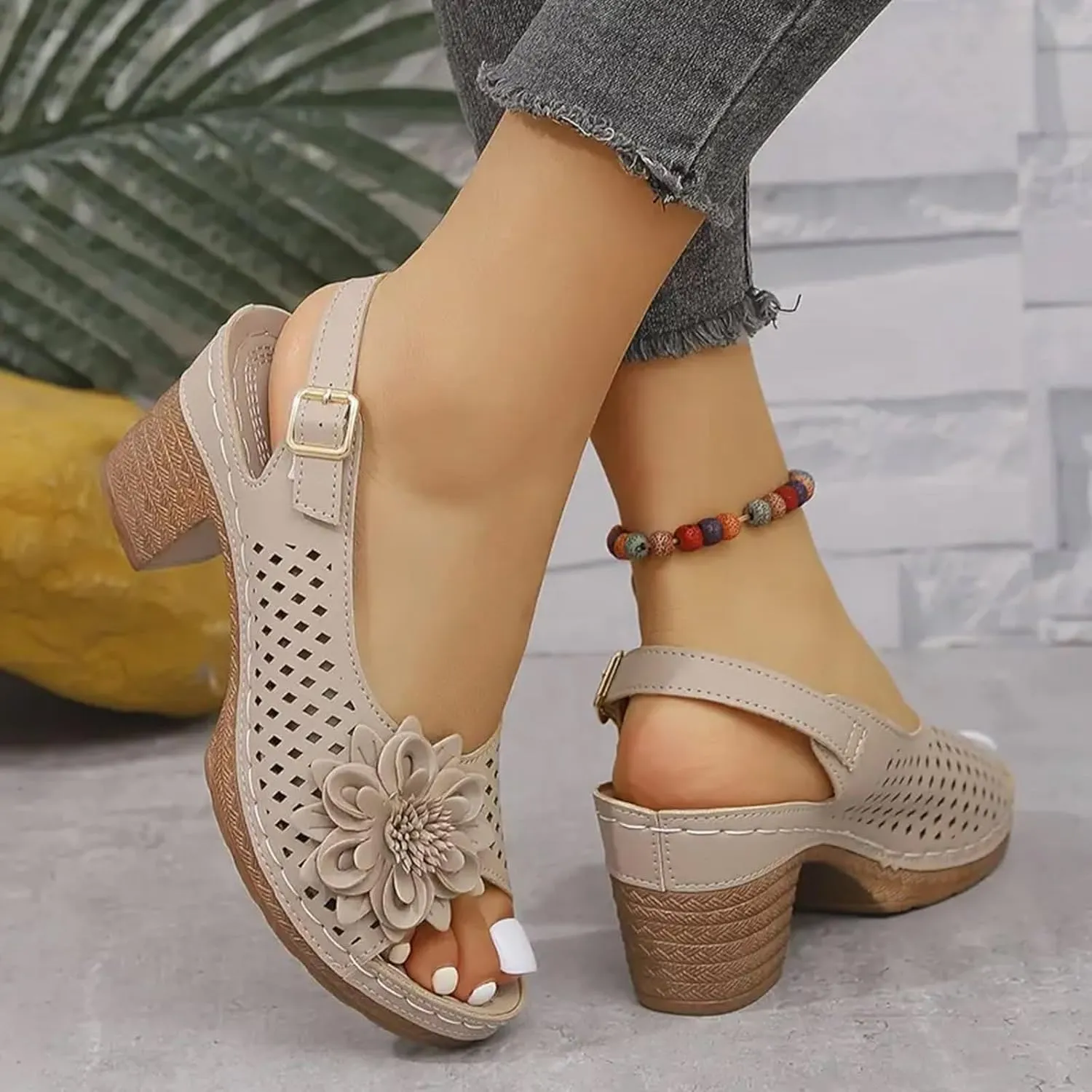 Hbeylia Womens Heeled Sandals Chunky Low Heels Round Open Toe Back Strap Ankle Buckle Dress Shoes Backless Slip On Comfortable Block Heel Summer Shoes for Wedding Bridal Evening Party Prom