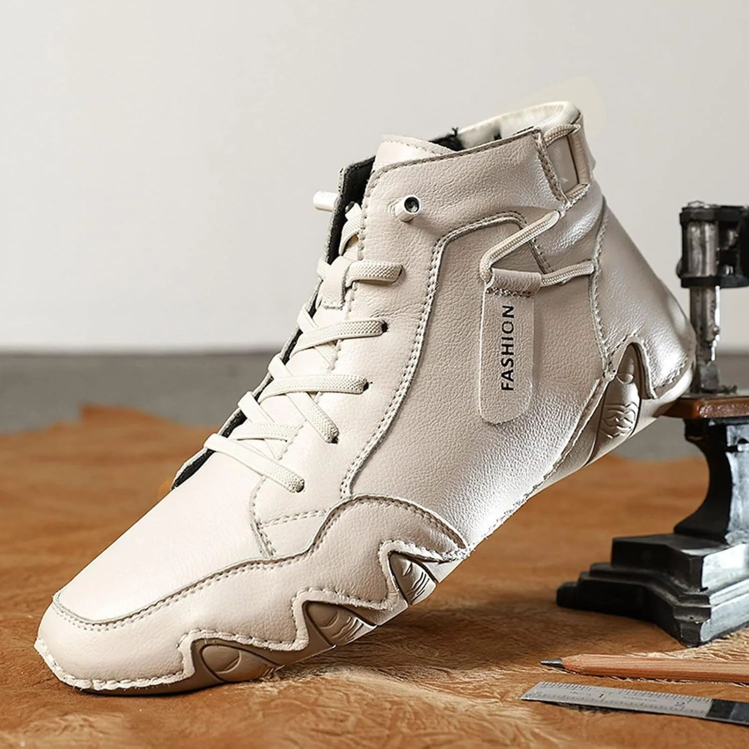 Mens High Top Lace Up Leather Sport Shoes Casual Shoes Mens Plus Size Ankle Boots Mechanic Work Boots Sneaker