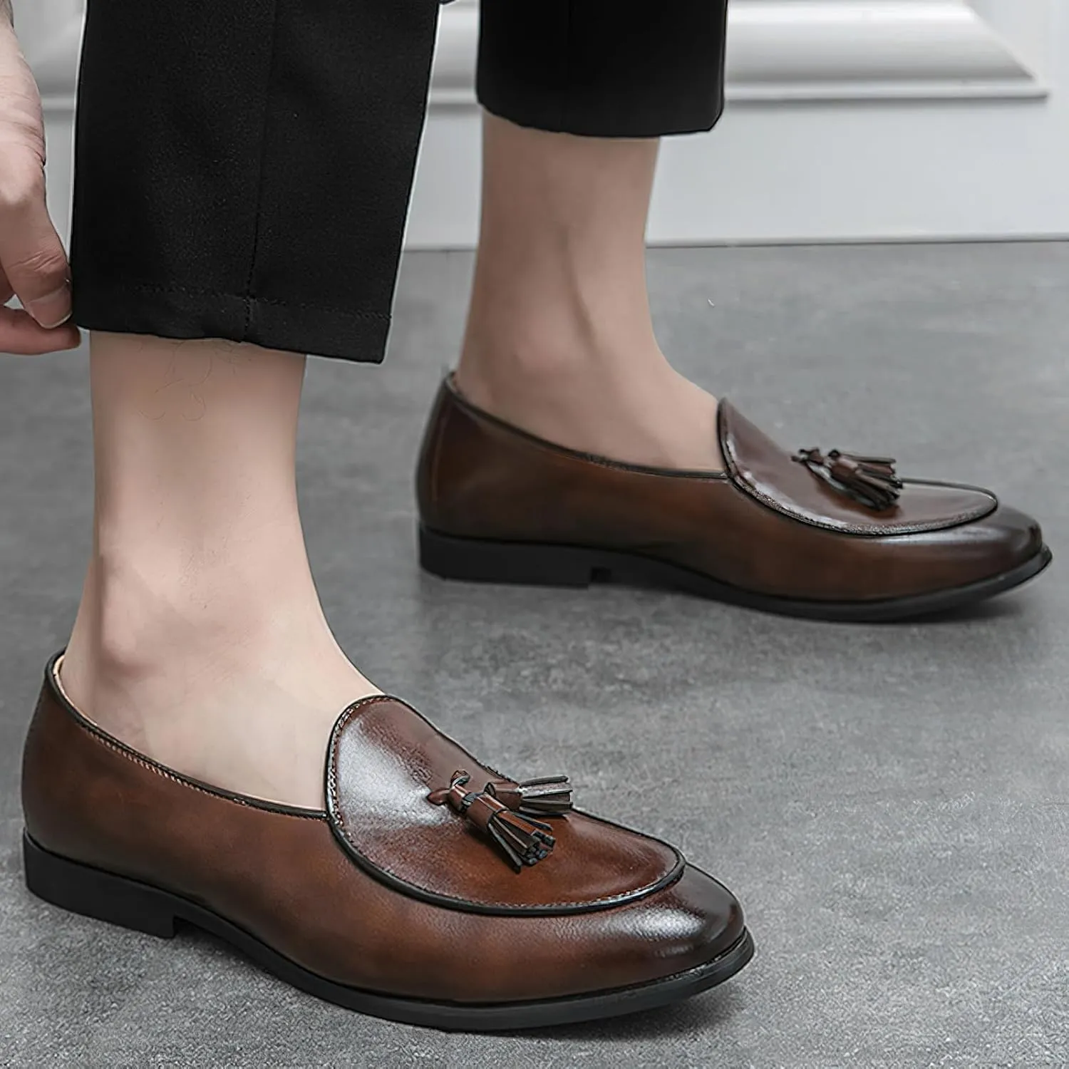 Men's Low-top Tassel Loafer Flats Classic Slip-on Formal Dress Shoes