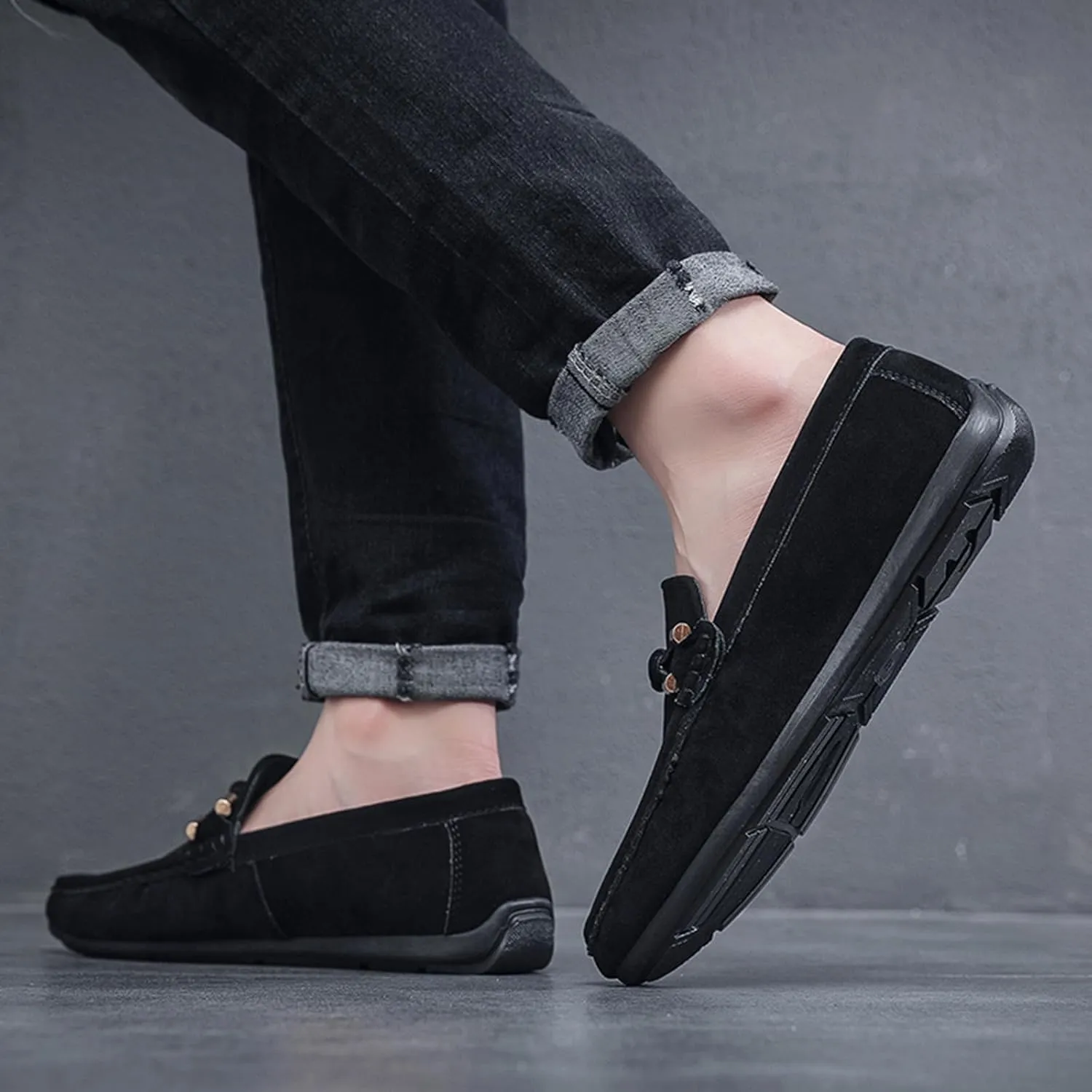 Men's Suede Leather Moccasins Penny Loafers Casual Round Toe Slip On Gommino Flat Driving Shoes Lightweight Comfort Dress Boat Shoes