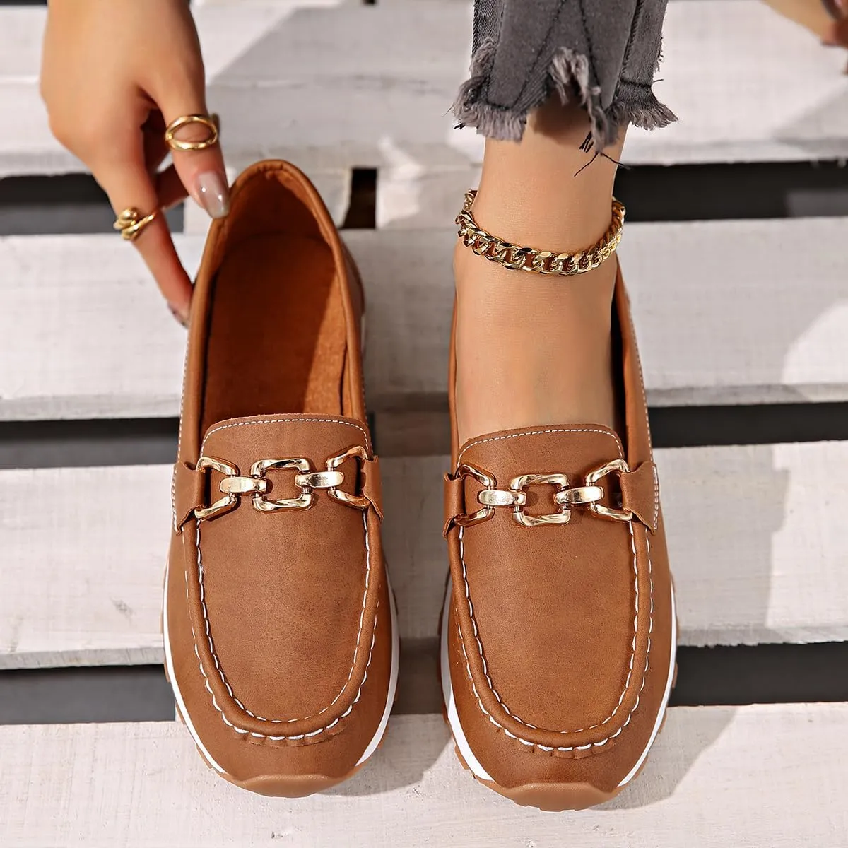 Orthopedic Platform Loafers Women with Chain, Round Retro Toe Comfortable Slip On Work Loafers