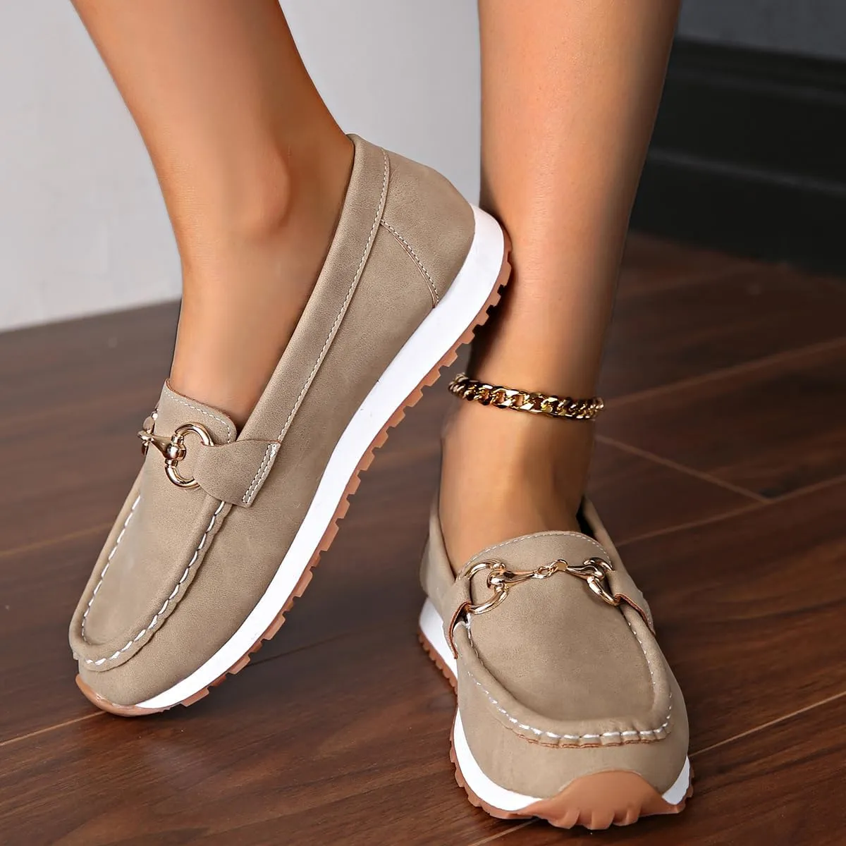 Orthopedic Platform Loafers Women with Chain, Round Retro Toe Comfortable Slip On Work Loafers