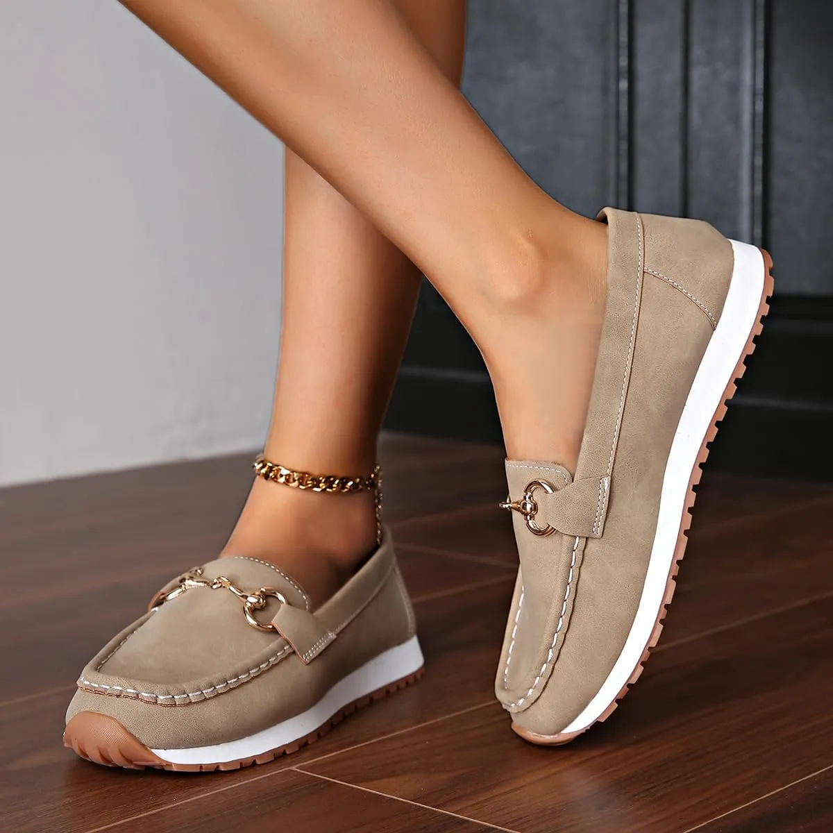 Orthopedic Platform Loafers Women with Chain, Round Retro Toe Comfortable Slip On Work Loafers