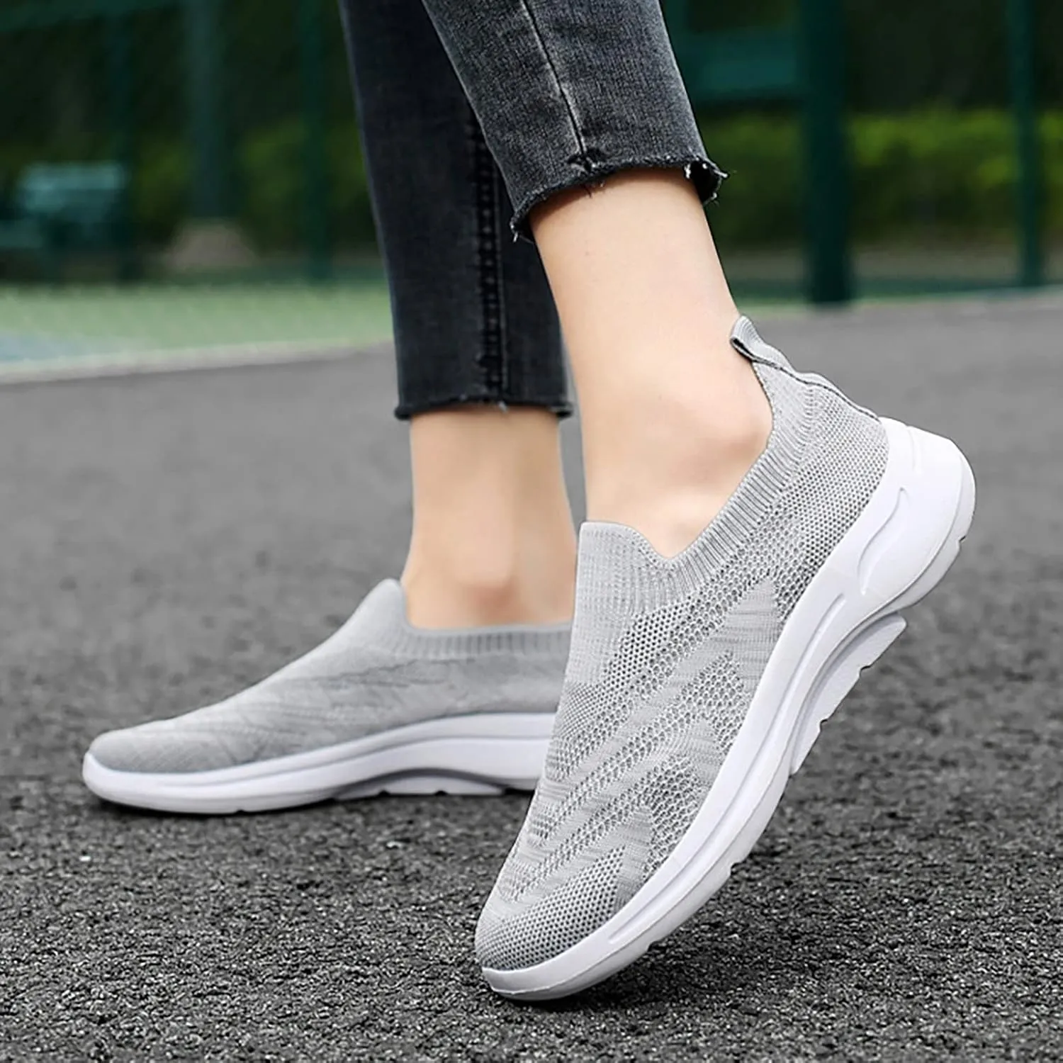 SBGMoSJ Plantar Fasciitis Shoes Women Slip Ons Wide Women Orthopedic Sneakers Wide All White Gym Shoes for Women Running Shoes for Women Black and White Women's Hiking Shoes Lightweight