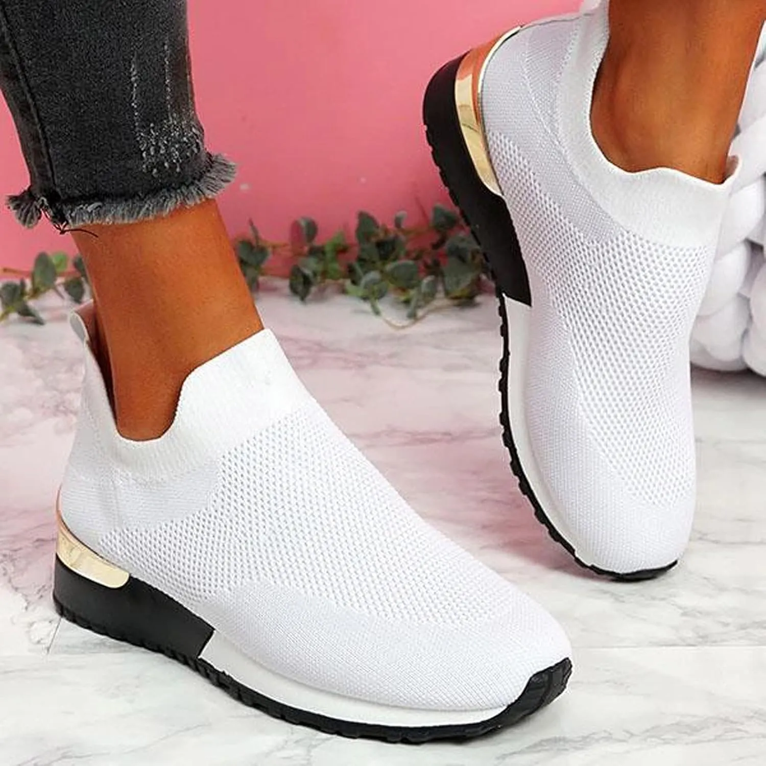SBGMoSJ Sneakers for Womens Slip On Shoes Women Wide Winter Gym Shoes Women Weightlifting Running Sneakers for Women 2023 Zapato Antiderrapante Mujer