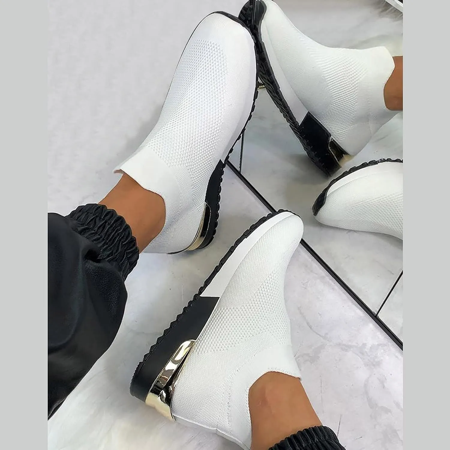 SBGMoSJ Sneakers for Womens Slip On Shoes Women Wide Winter Gym Shoes Women Weightlifting Running Sneakers for Women 2023 Zapato Antiderrapante Mujer