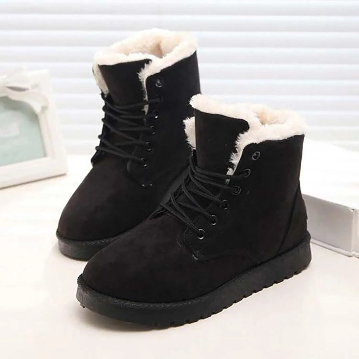 Snow Boots for Women Faux Furry Lined Ankle Booties Low Heel Suede Leather Lace Up Boots Casual Comfort Slip on Fall Winter Short Boots Side Zipper Wide Width Ladies Boots Women Booties
