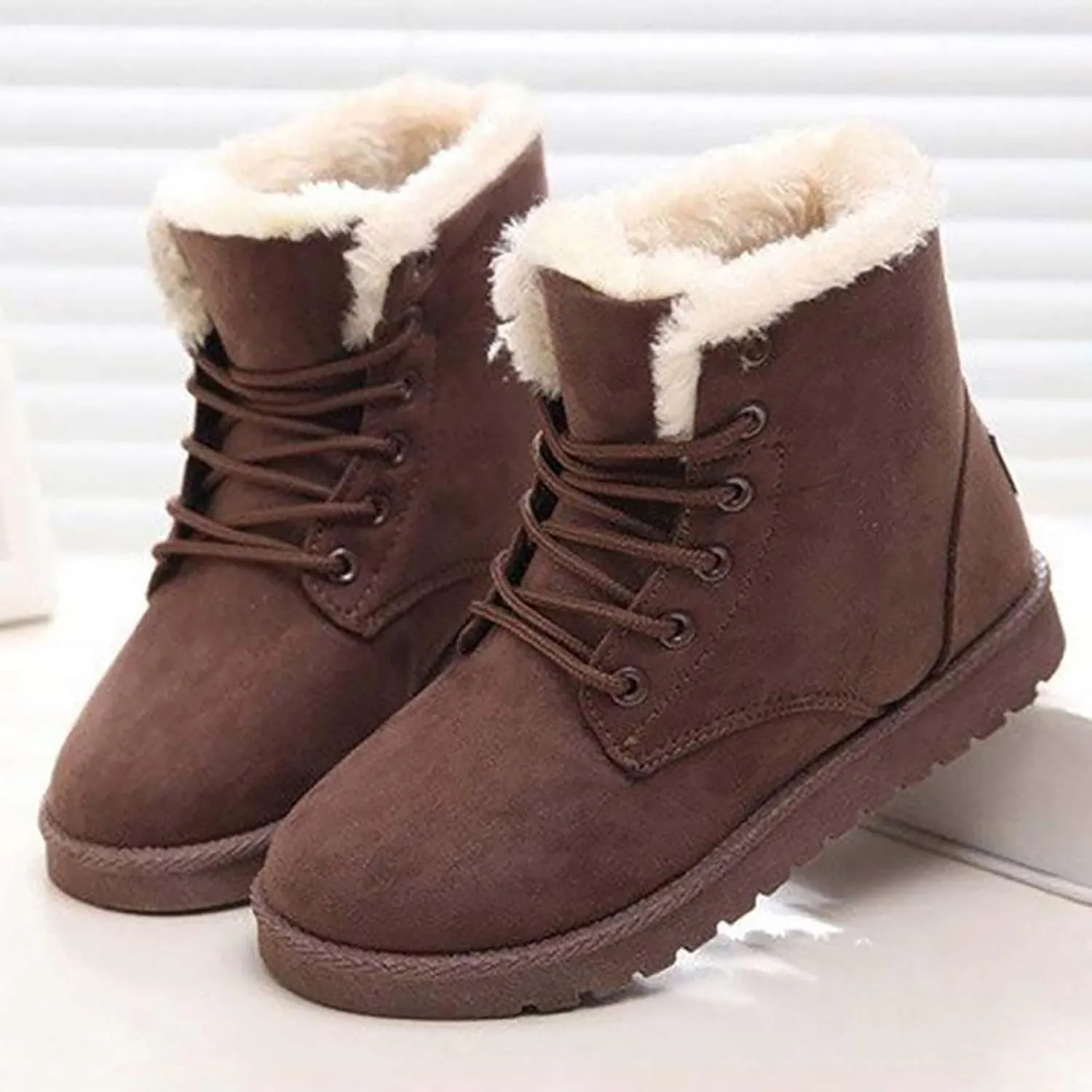 Snow Boots for Women Faux Furry Lined Ankle Booties Low Heel Suede Leather Lace Up Boots Casual Comfort Slip on Fall Winter Short Boots Side Zipper Wide Width Ladies Boots Women Booties