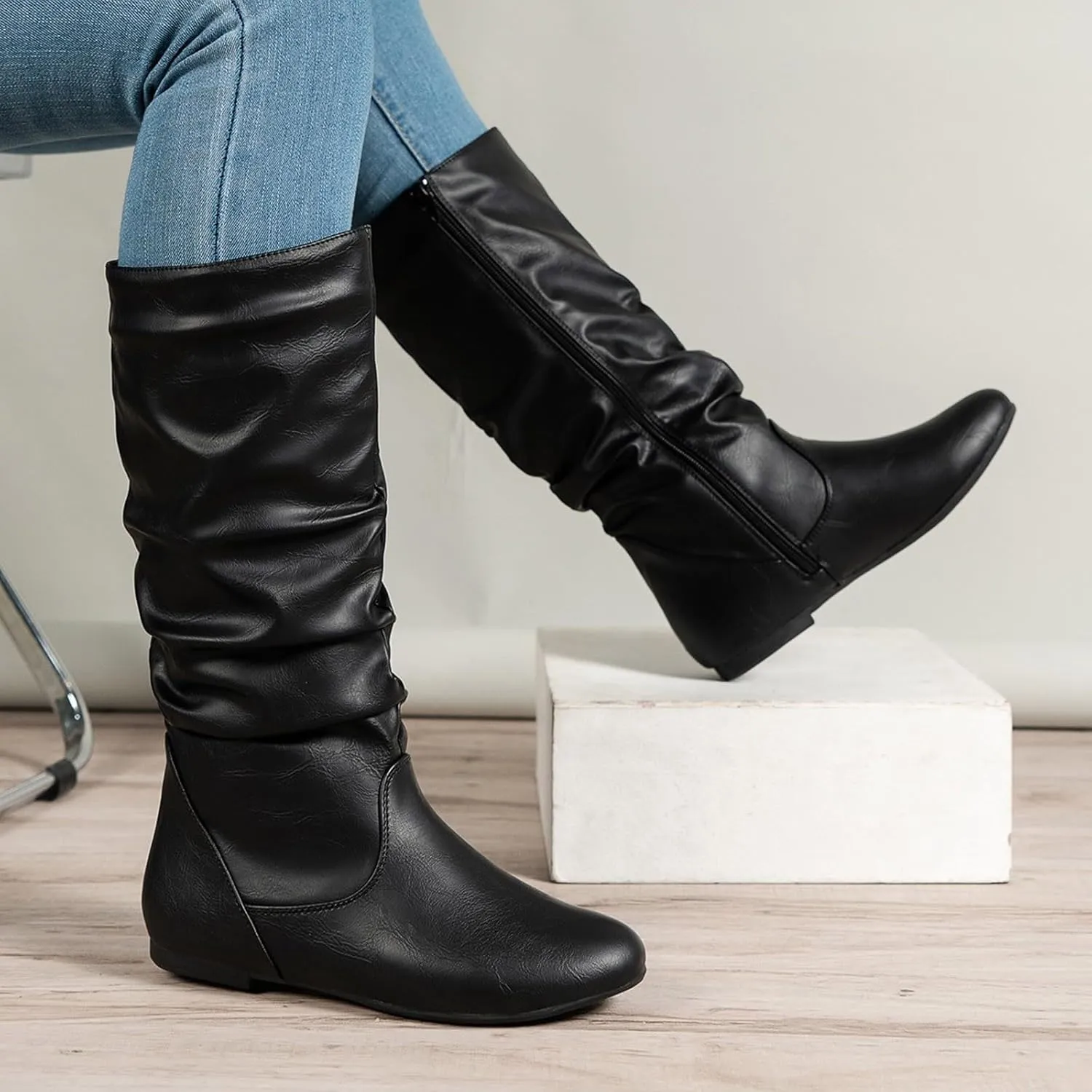 Winter Boots For Women Retro Side Zipper Flat Thigh High Boots Pleated Knee High Boots Fall Tall Long Bootie