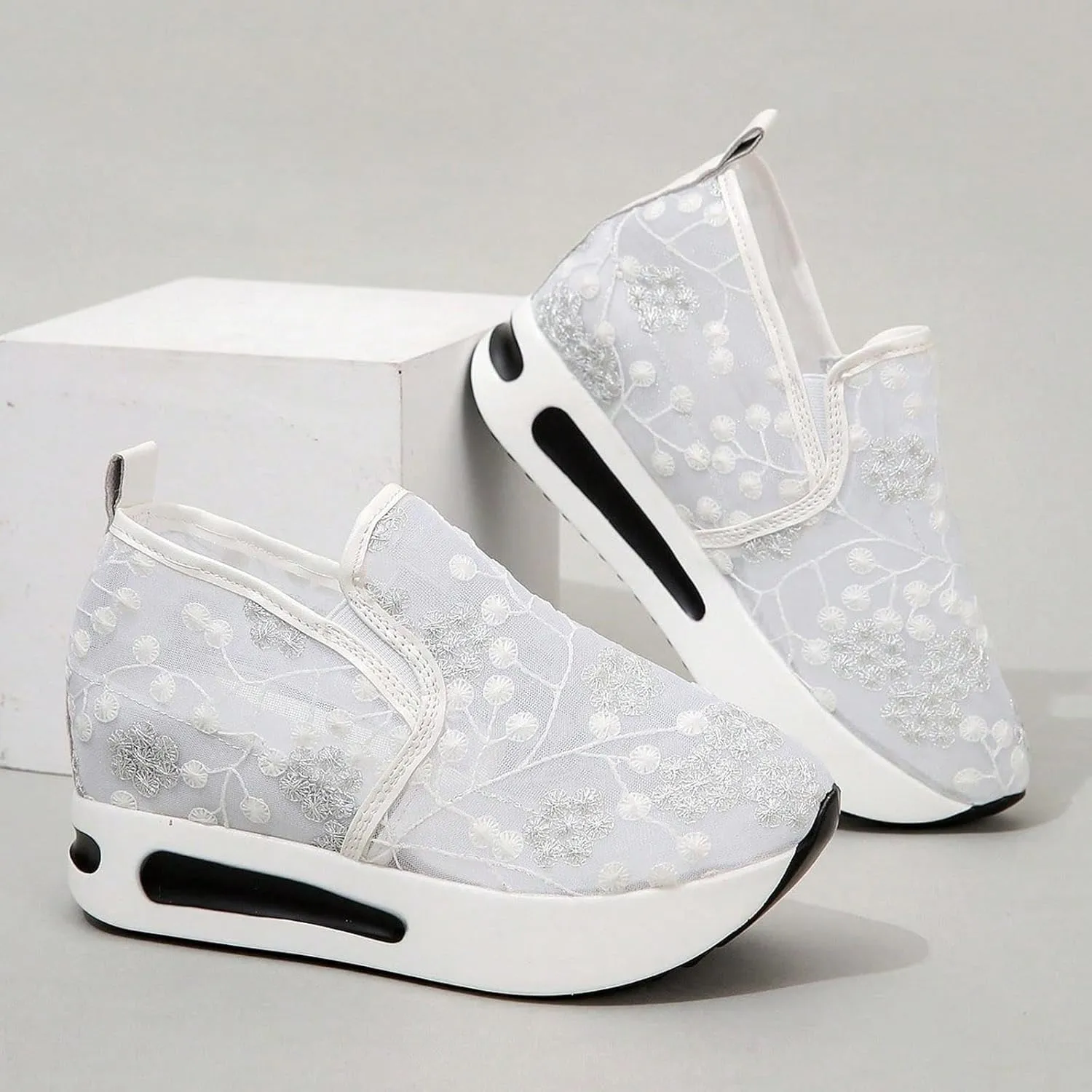 Womens Canvas Slip on Sneakers Walking Tennis Flat Dress Loafers Platform Wedge Mesh Shoes Embroidery Sneakers Casual Outdoor