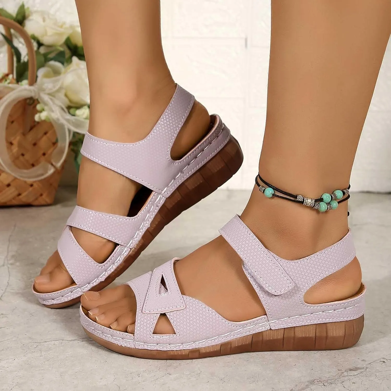 Women's Summer Fashion Leather Sandals Breathable Comfortable Lightweight Shoes Sandal Low Heel